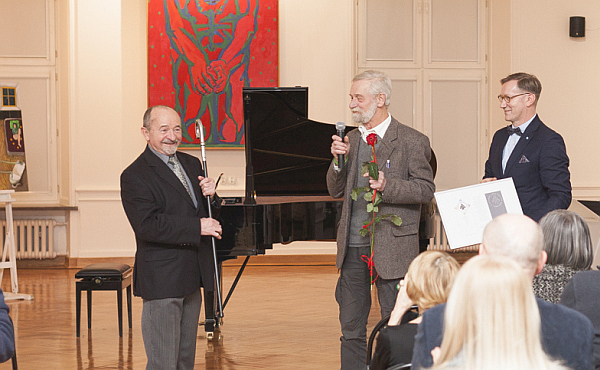 Rafał Strent otrzymał Srebrną Laskę z Różą Czerwoną