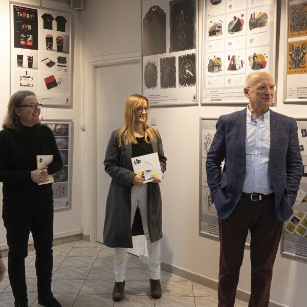 UPGROWTH - Najlepsze dyplomy WIT z 2022 UPGROWTH - Najlepsze dyplomy WIT z 2022