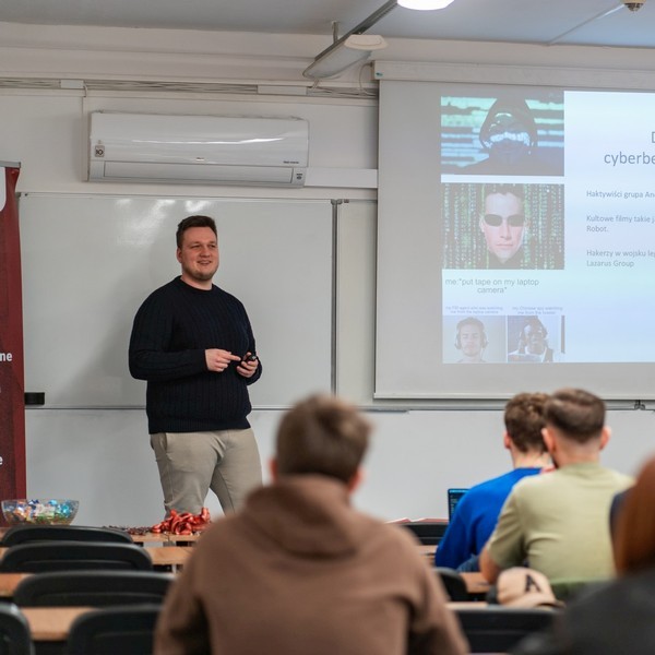 Jak zacząć w cyberbezpieczeństwie? - Fotorelacja