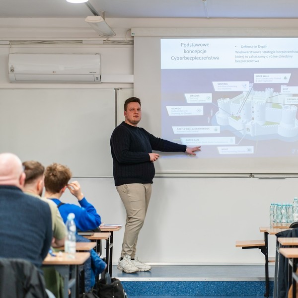 Jak zacząć w cyberbezpieczeństwie? - Fotorelacja